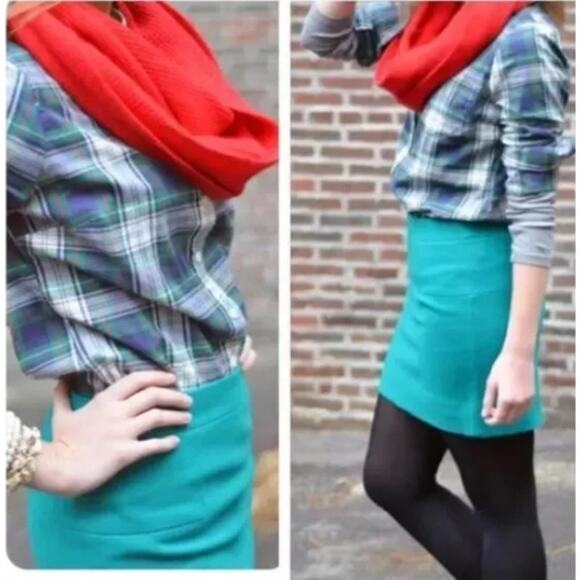 J. Crew Green Felted Wool Mini Skirt Size 4 - Picture 1 of 5